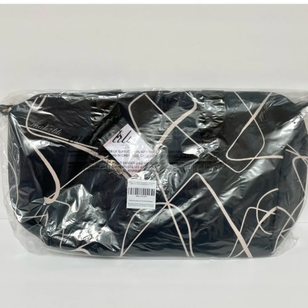 💜Mali & Lili Weekender Bag Abstract Print - Picture 7 of 12